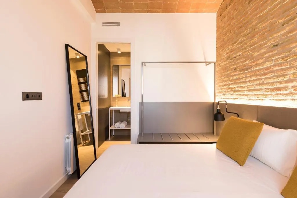 APARTMENT THREE BEDROOMS Room, Aspasios Sagrada Familia Apartments, Barcelona