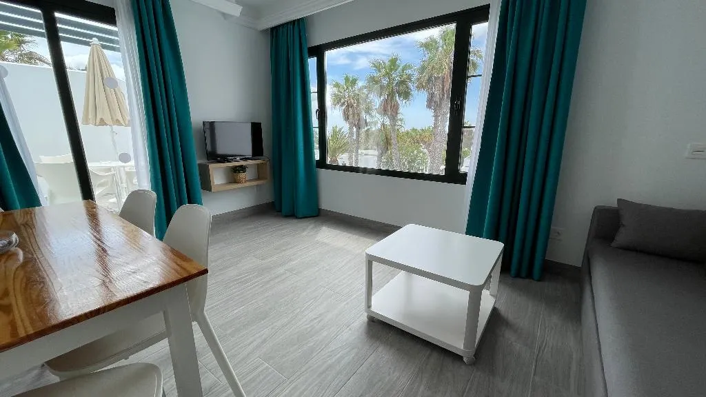 APARTMENT TWO BEDROOMS Room, Palmeras Garden, Lanzarote