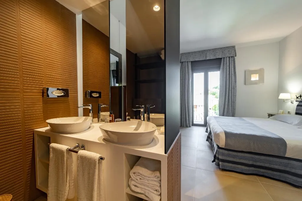 DOUBLE DELUXE Room, Alberi Del Paradiso, Palermo