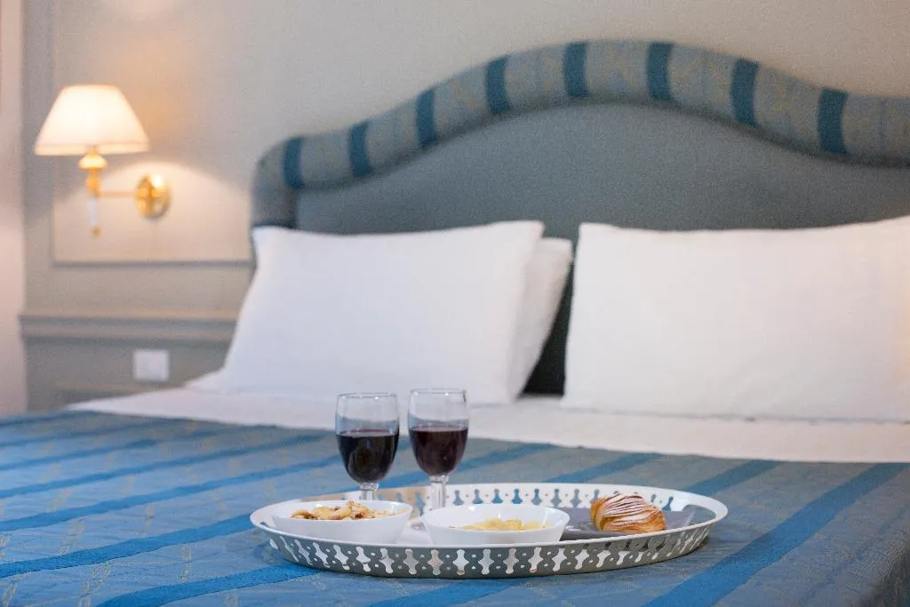 Double or Twin SUPERIOR Room, Ruins B&B, Naples