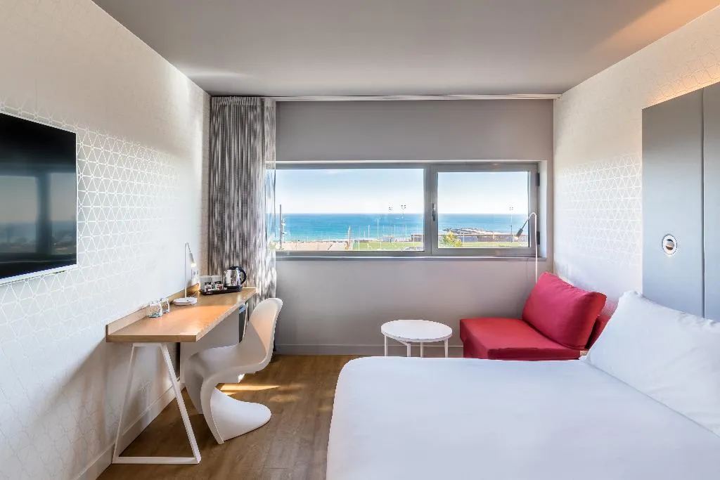 Double or Twin SUPERIOR SEA VIEW Room, Occidental Atenea Mar, Barcelona