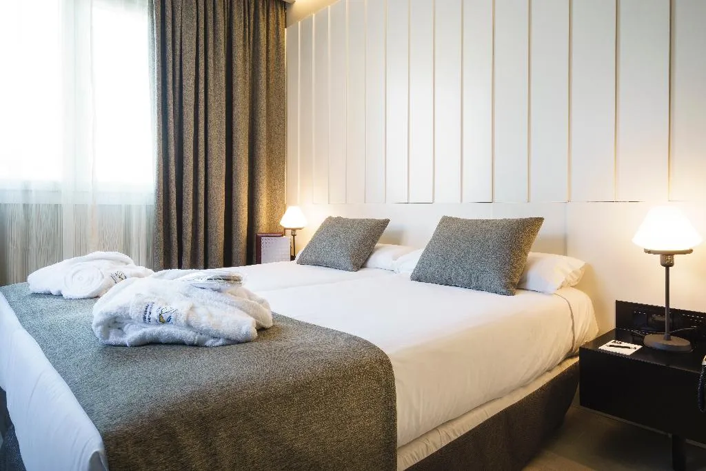 DOUBLE STANDARD Room, Costa Del Sol Torremolinos Hotel, Costa Del Sol