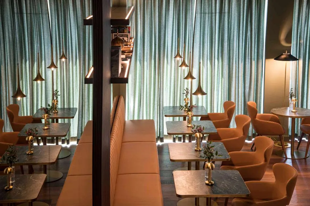 Bar, Columbus Urban Resort, Florence