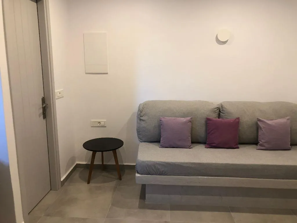 APARTMENT DELUXE Room, Dragonfly Villas, Santorini