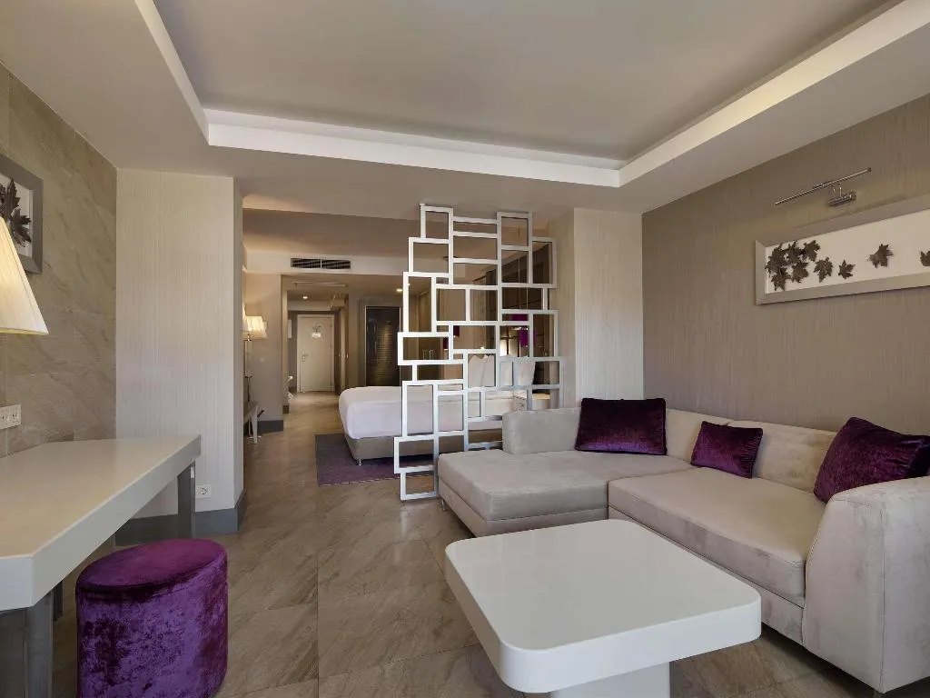 DOUBLE DELUXE MOUNTAIN VIEW Room, TUI Magic Life Rixos Beldibi +16, Antalya