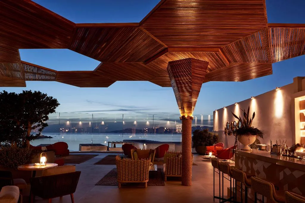 Bar, Myconian Naia - Preferred Hotels & Resorts, Mykonos