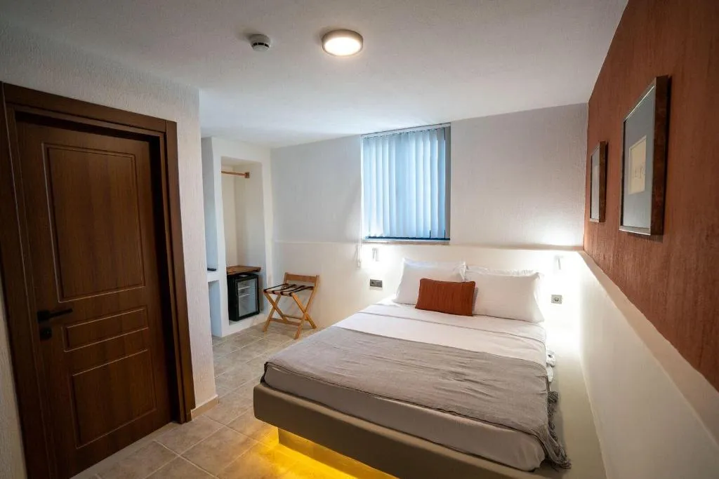 Room, Ajlan oia, Izmir