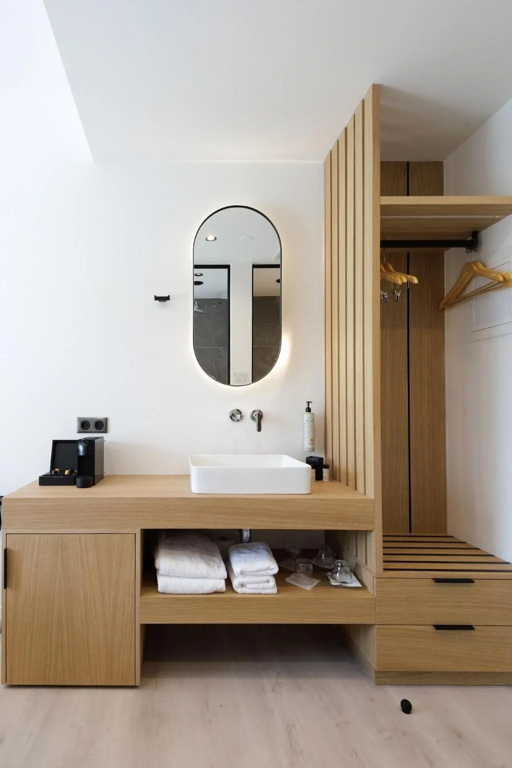 Room, Hilton Garden Inn Athens Syggrou Avenue, Athens