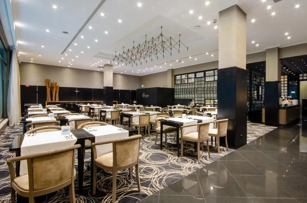 Restaurant, Olissippo Marques De Sa, Lisbon