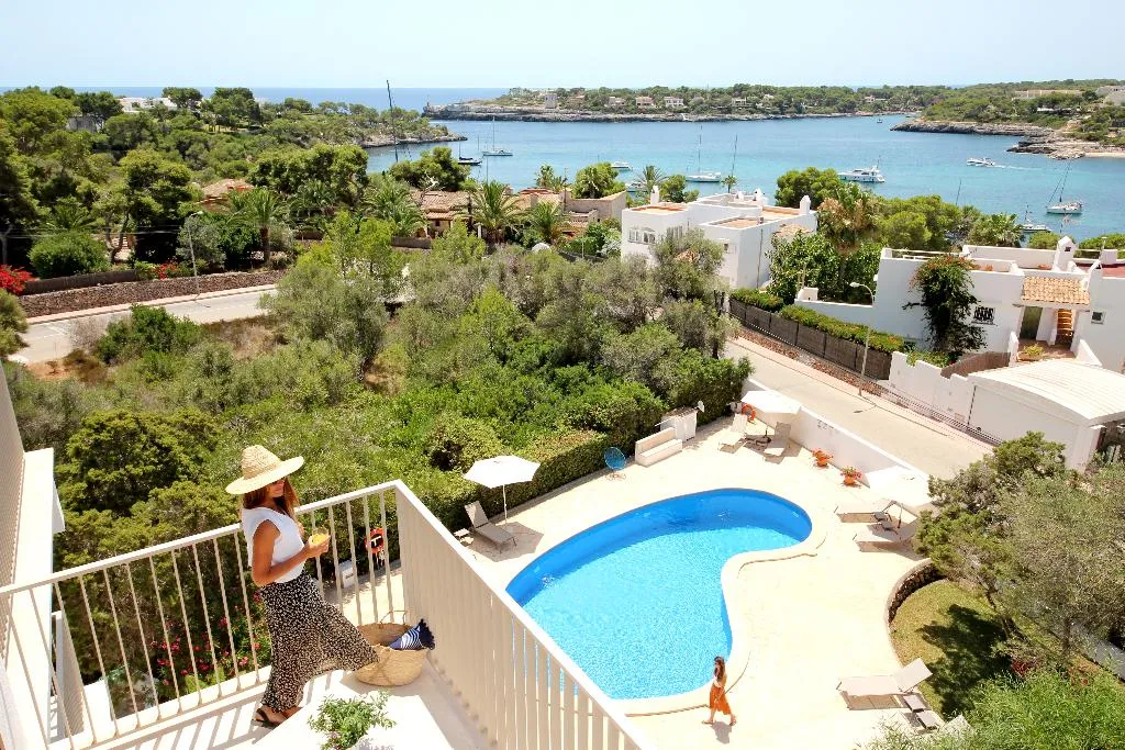 APARTMENT SEA VIEW Room, Niu d'Aus, Majorca