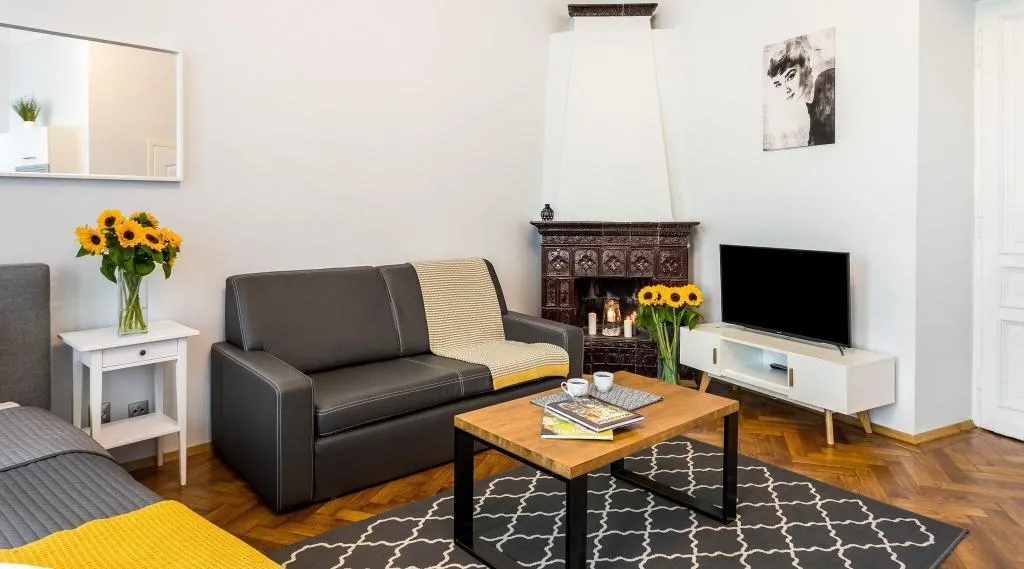 STUDIO DELUXE WITH VIEWS Room, Old Town Residence BIS, Krakow