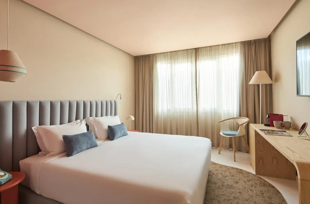 Double or Twin STANDARD Room, Hotel Indigo Albufeira, Algarve