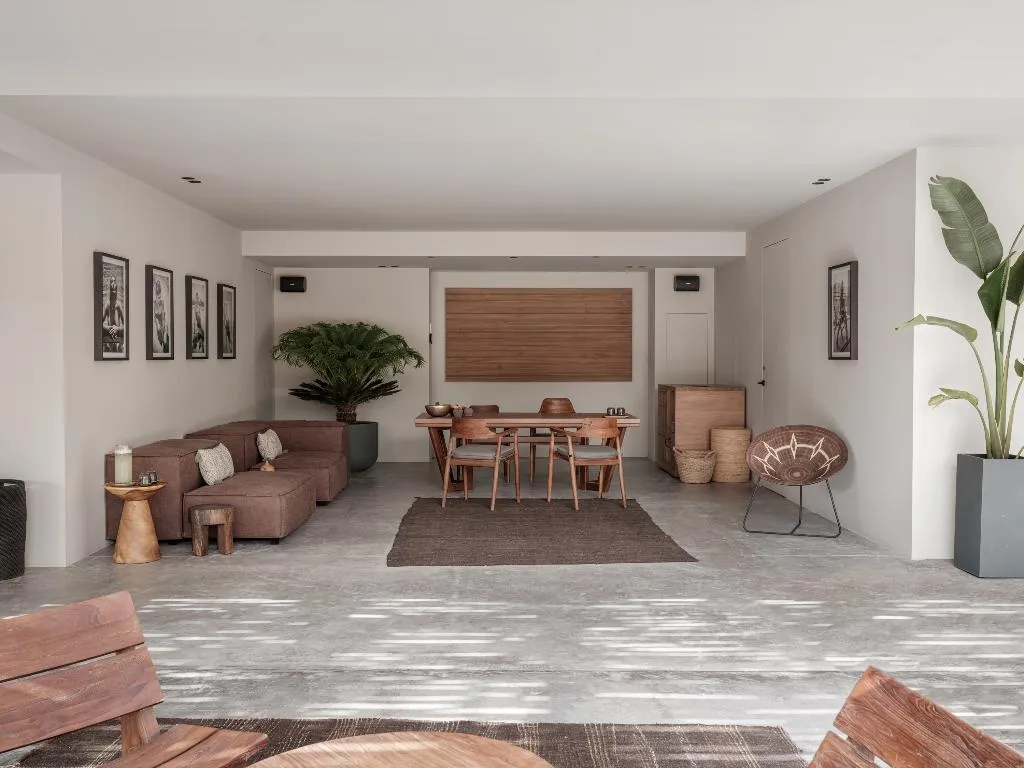 Sports and Entertainment, Oku Ibiza, Ibiza