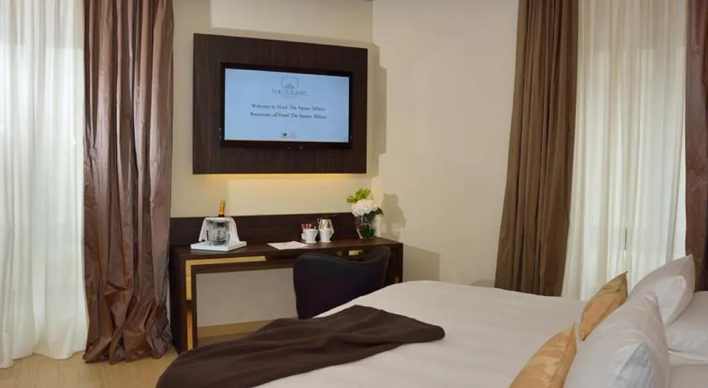 TRIPLE STANDARD Room, Garibaldi, Naples