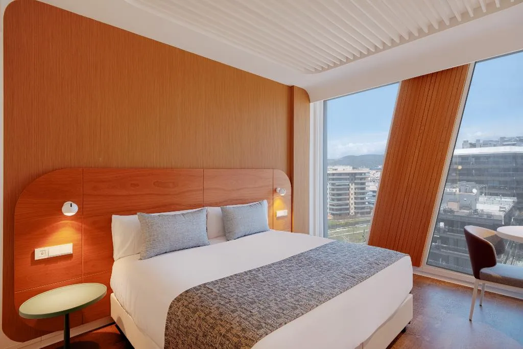 DOUBLE STANDARD Room, Hotel Marina Badalona, Barcelona
