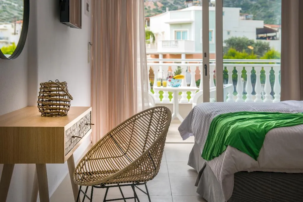 STUDIO SUPERIOR CAPACITY 3 Room, Sarpidon Apartments, Crete
