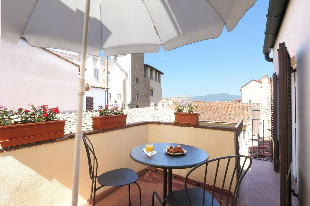 Terrace, Hotel Bavaria, Florence