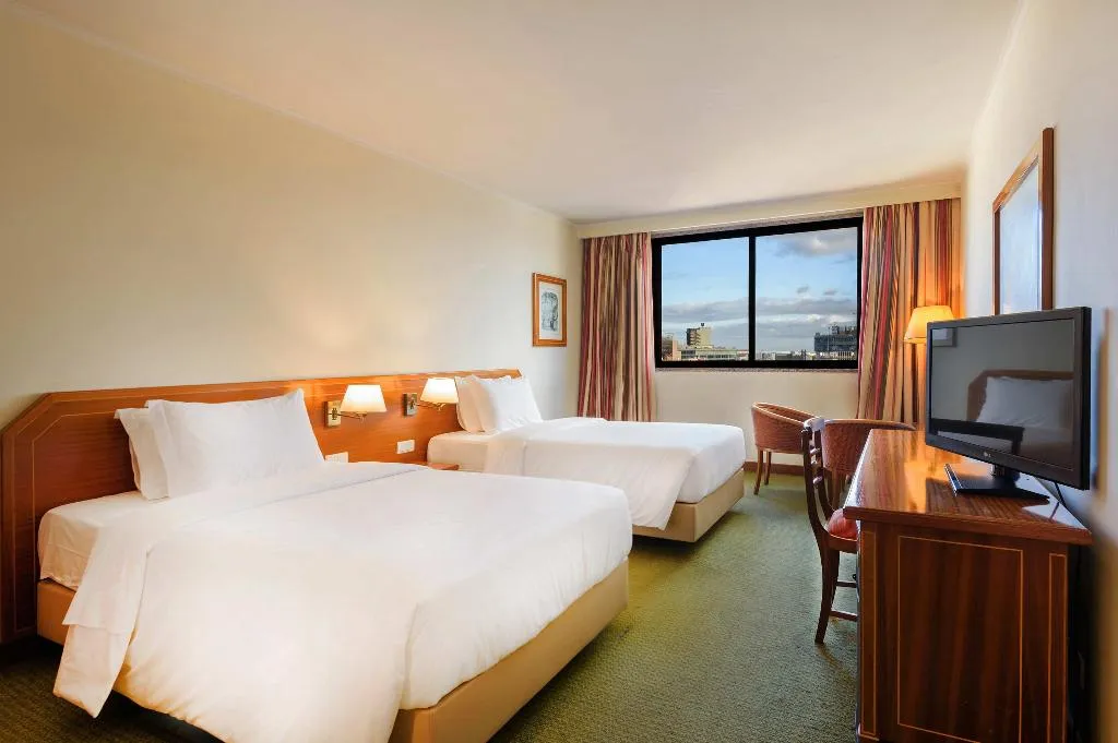 Double or Twin STANDARD Room, Real Parque, Lisbon