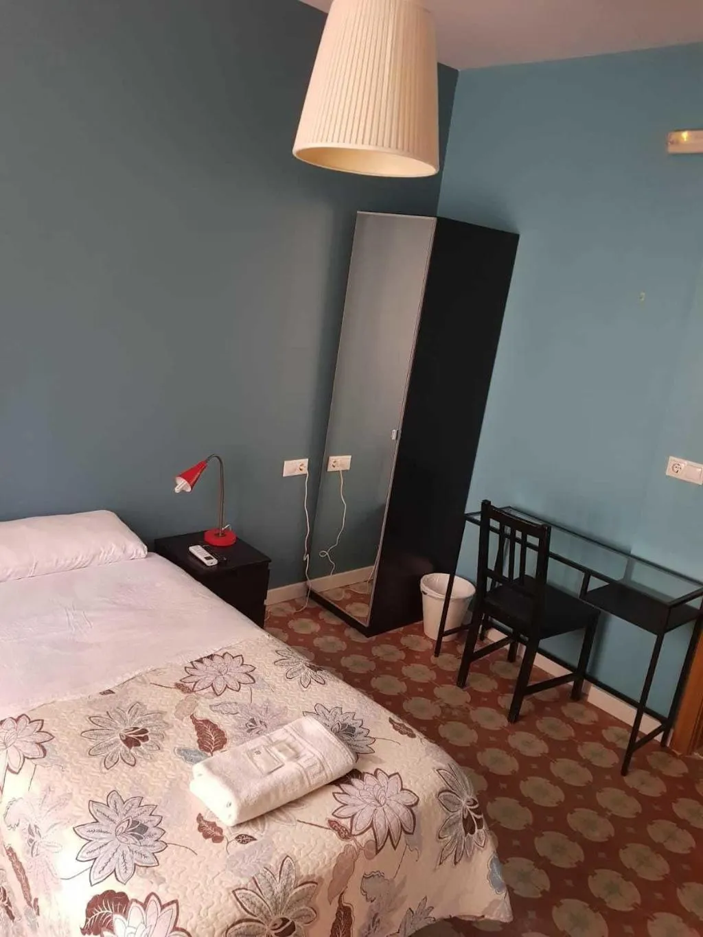 SINGLE STANDARD Room, Pension Arena Alicante, Costa Blanca