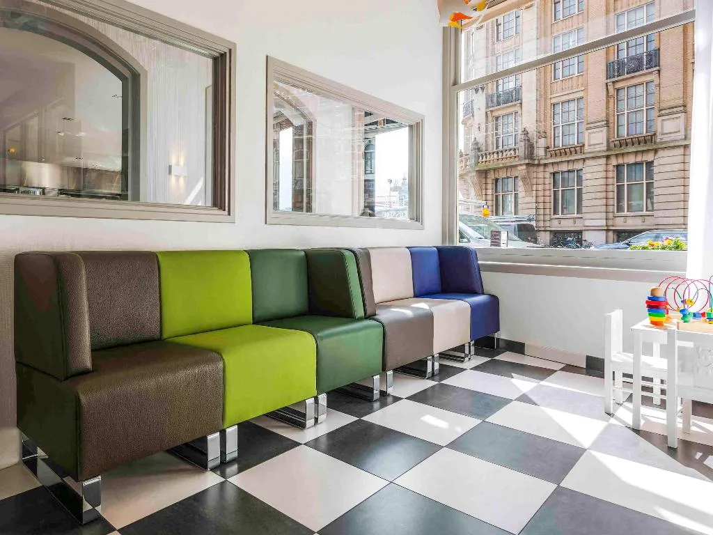 Sports and Entertainment, ibis Styles Amsterdam Central Station, Amsterdam