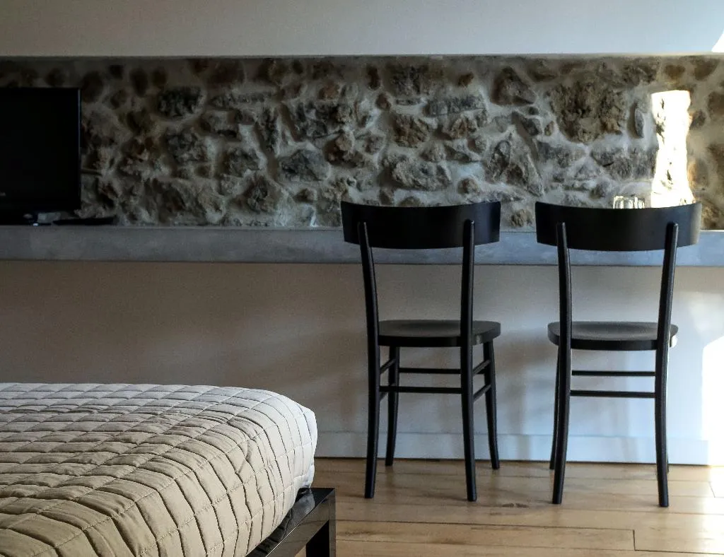 DOUBLE MOUNTAIN VIEW Room, Tale' Restaurant&Suite, Catania