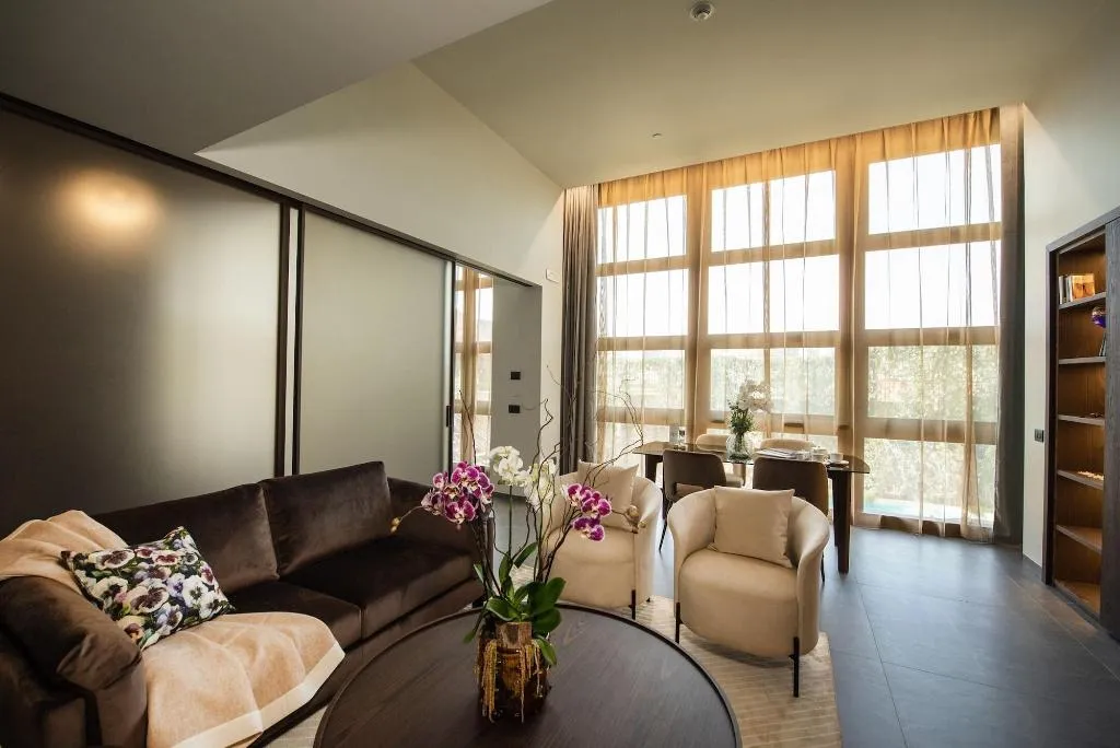 Room, Gold Tower Lifestyle Hotel, Naples