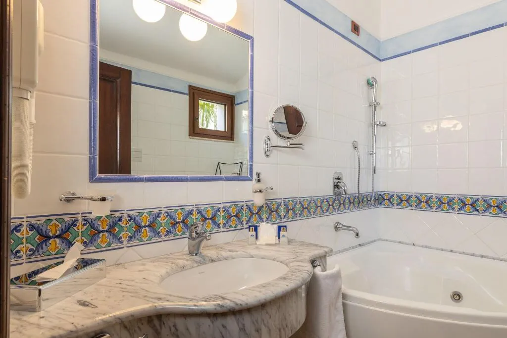 Room, Arbatasar, Cagliari