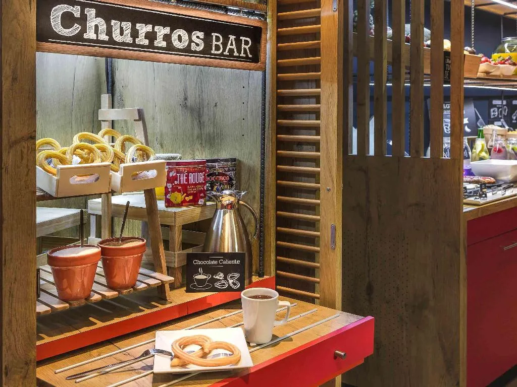 Restaurant, Ibis Styles Madrid Centro Maravillas, Madrid