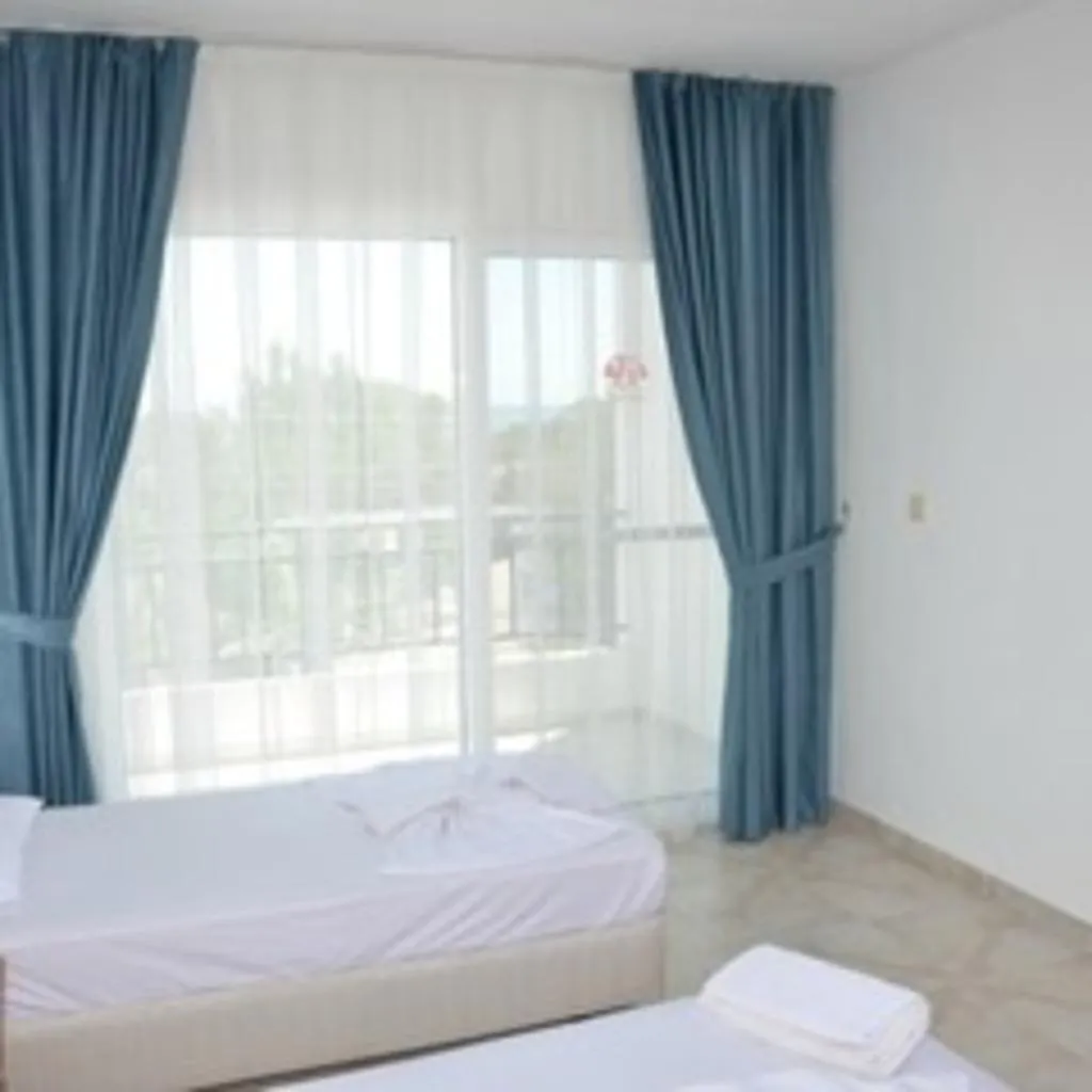 TRIPLE STANDARD Room, Tunan Motel, Izmir