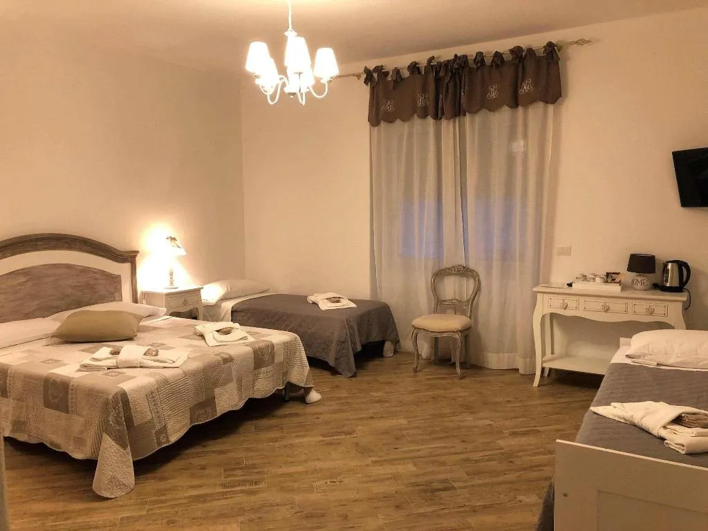 Room, City Garden Guest House, Olbia