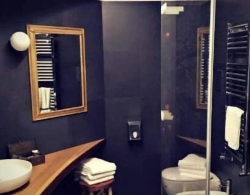 Room, Hotel Tiro A Volo, Naples
