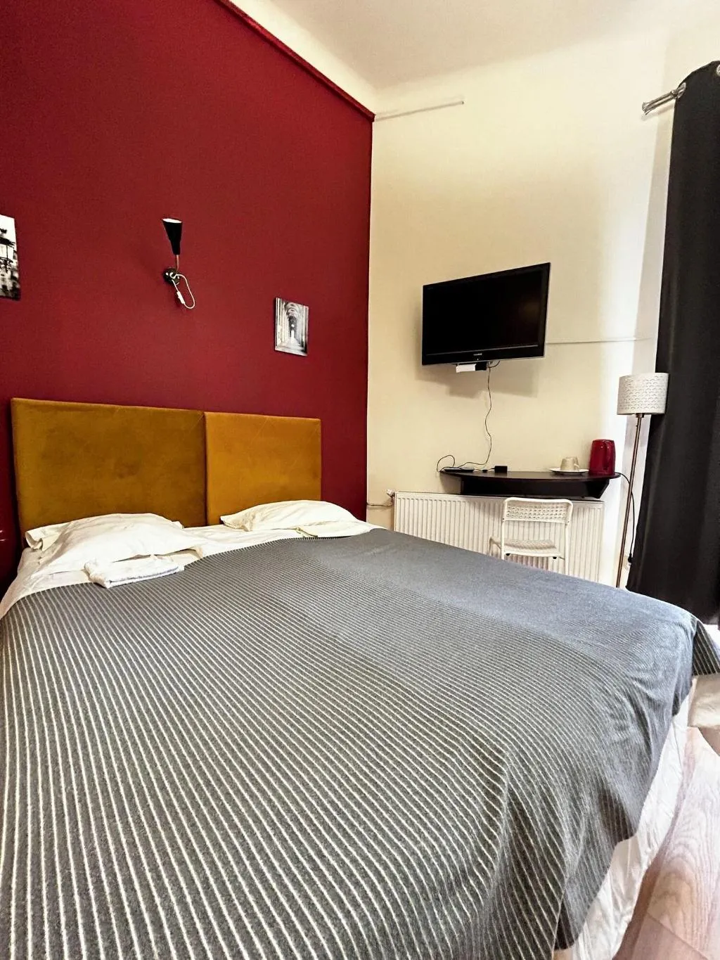 Room, AMEN Aparthotel Curie 8, Krakow