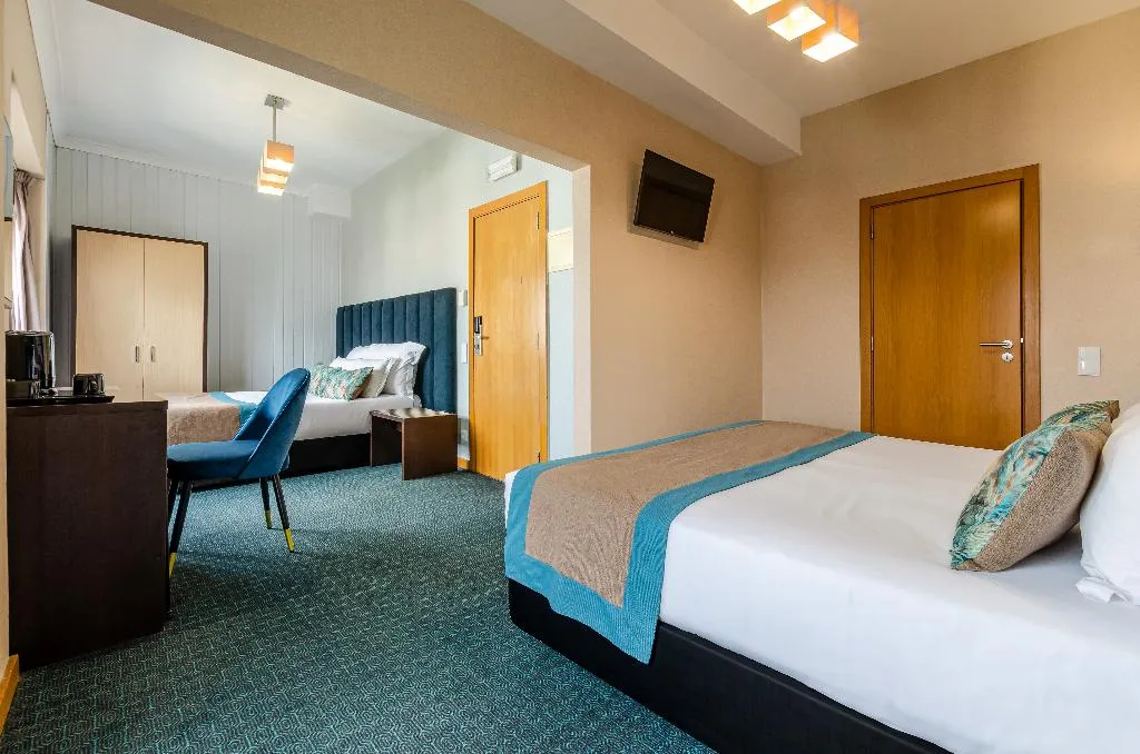 QUADRUPLE STANDARD Room, DAH Dom Afonso Henriques, Lisbon