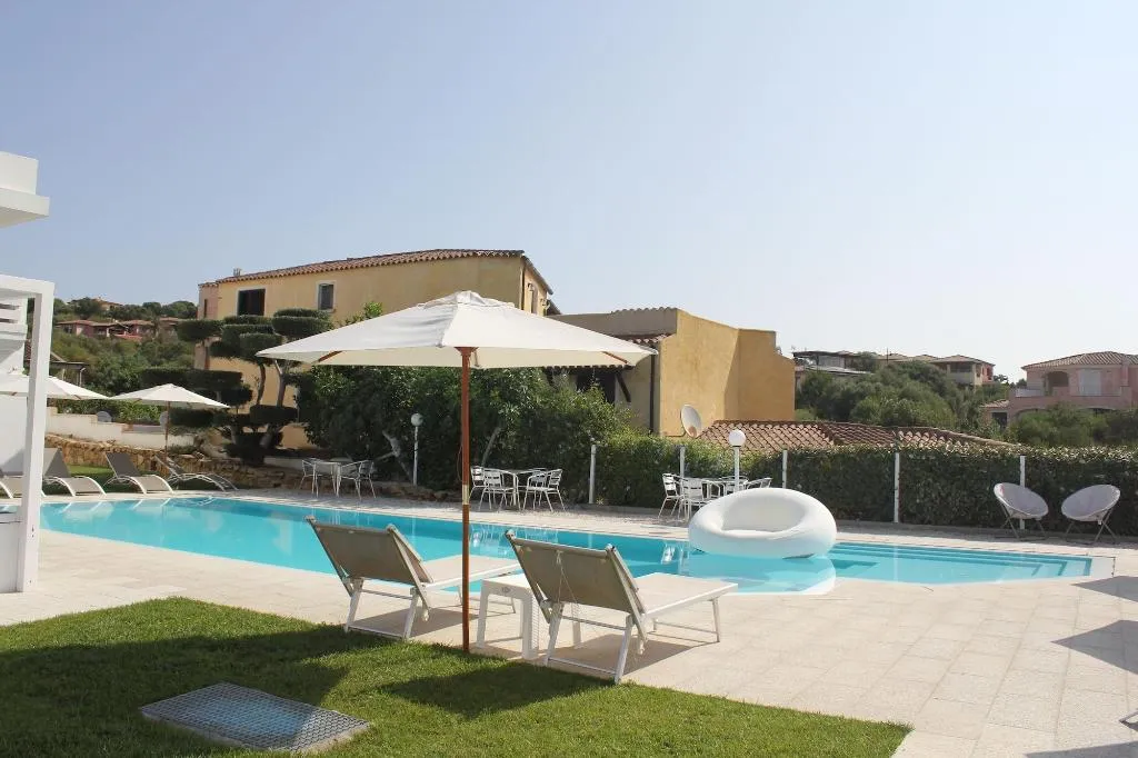 Sports and Entertainment, Al Mare Da Francesca, Olbia