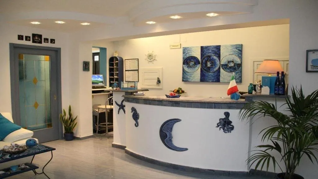 Lobby, B&B Darsena, Naples