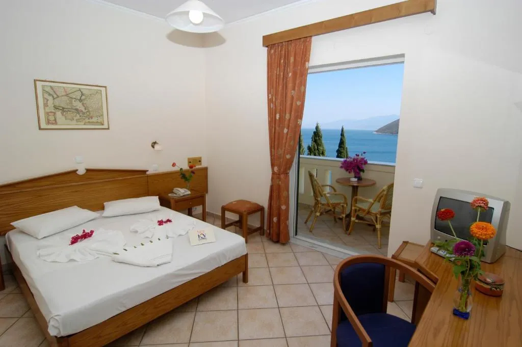 Double or Twin SEA VIEW Room, Kerveli Village, Samos