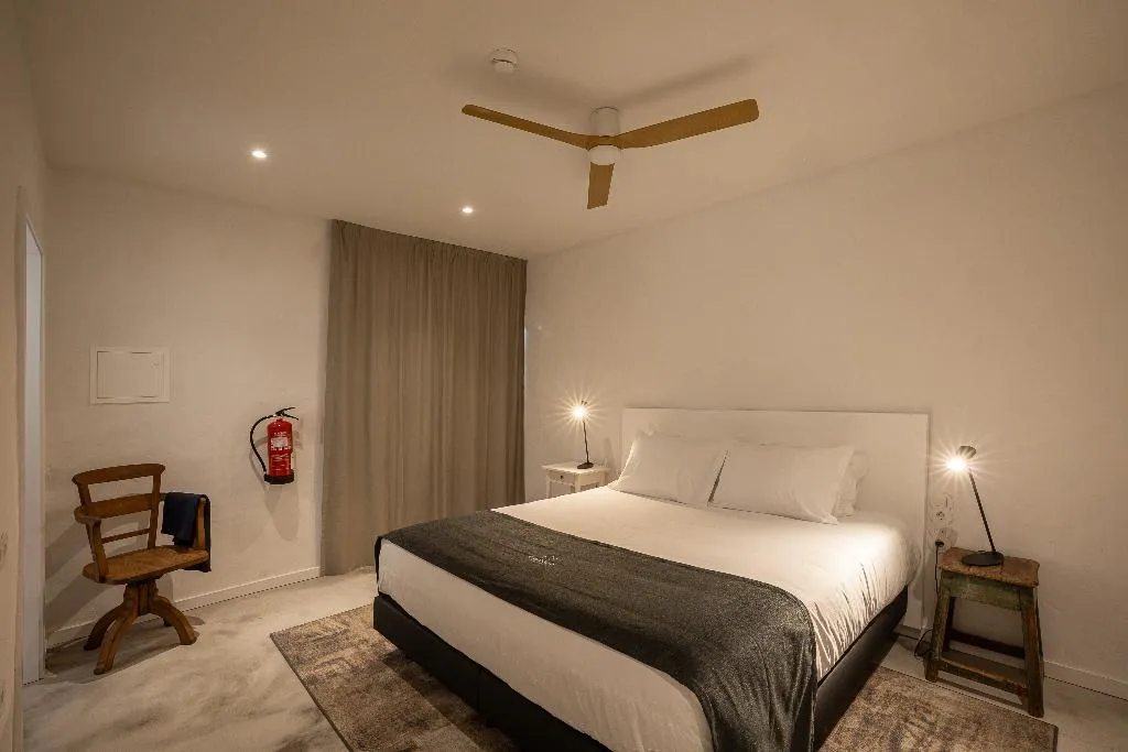 JUNIOR SUITE ONE BEDROOM Room, CasaNova Farmhouse, Porto