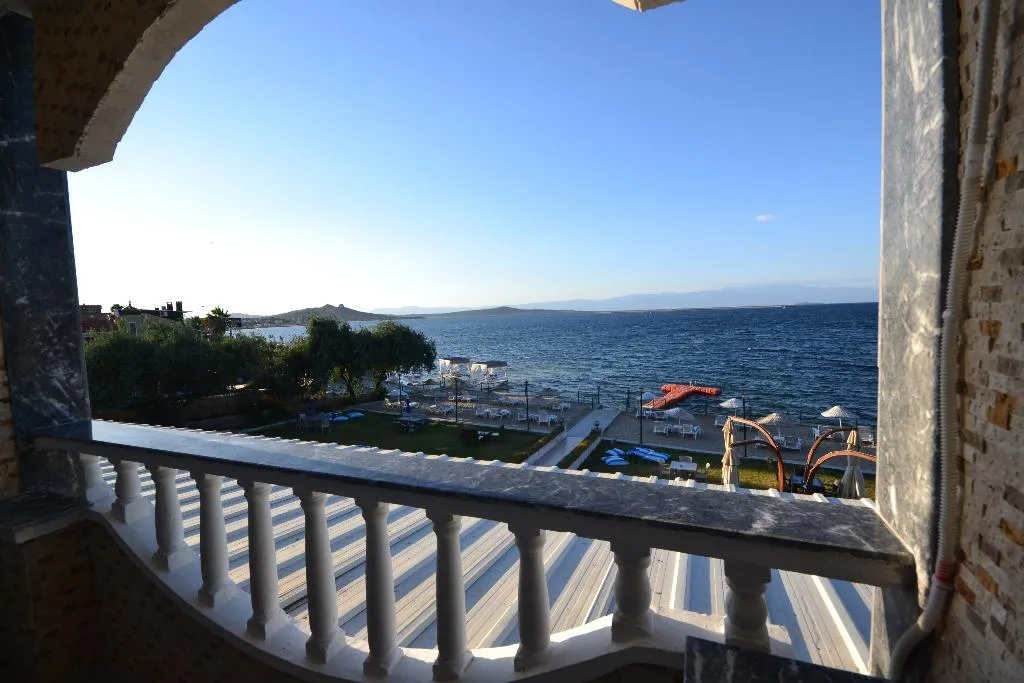 DOUBLE SEA VIEW Room, Cunda Basel Hotel, Izmir