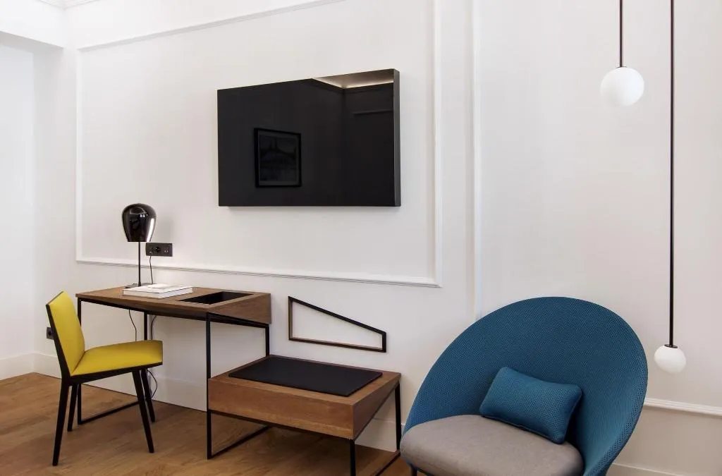 DOUBLE SUPERIOR KING BED Room, One Shot Palacio Reina Victoria 04, Valencia