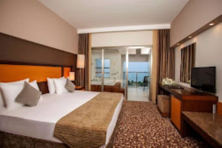 Paloma Finesse, Antalya