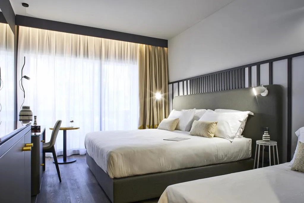 TRIPLE SUPERIOR Room, Villa Pamphili, Rome
