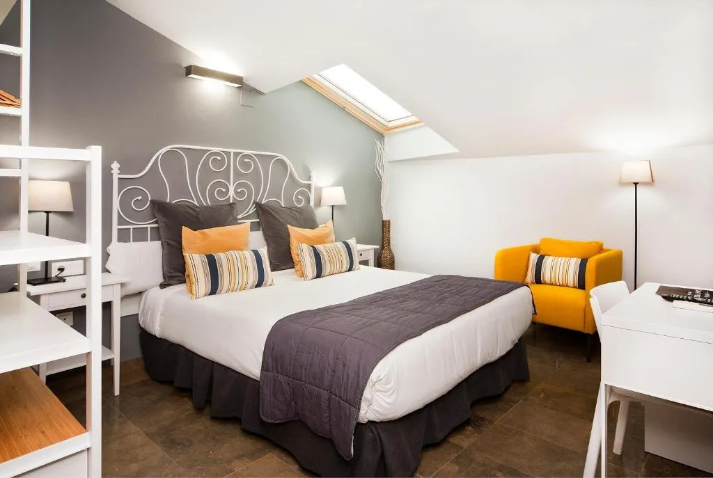 DOUBLE STANDARD Room, Sant Pere II Hotel, Barcelona