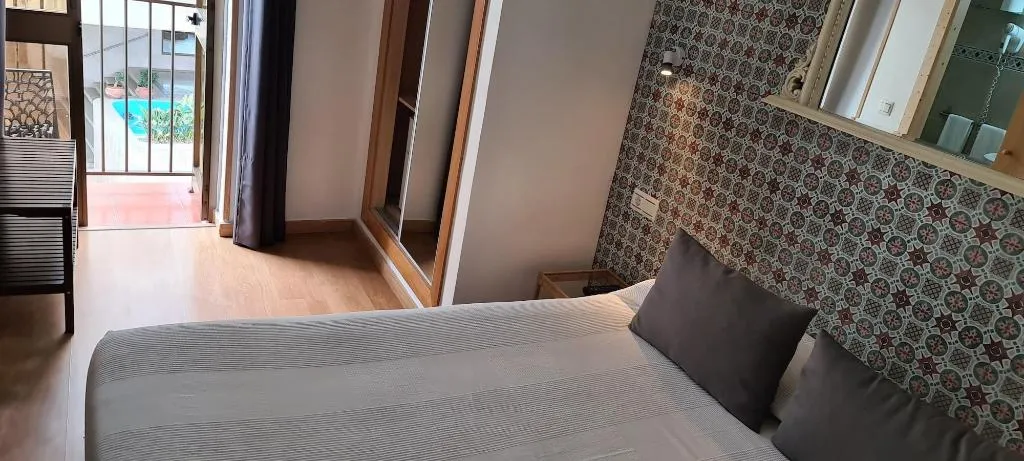 DOUBLE STANDARD Room, Guadalupe Cozy Inns, Costa Del Sol