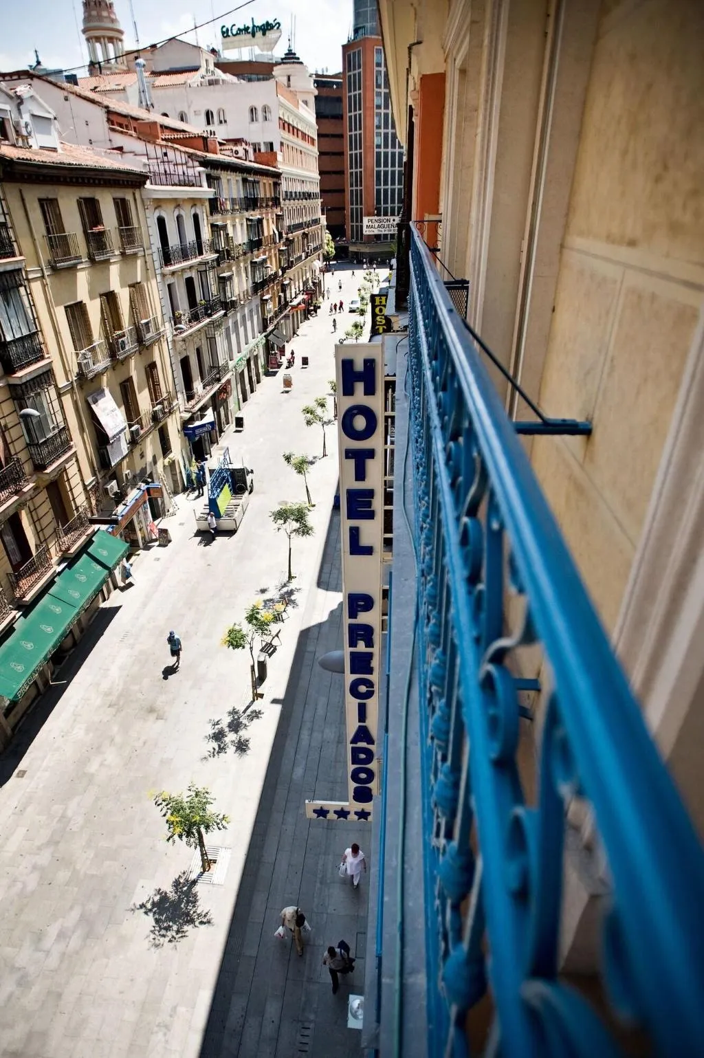 General view, Preciados, Madrid
