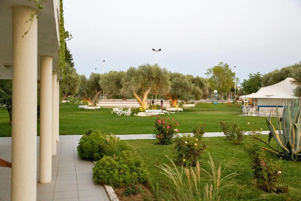General view, Palmariva Beach Hotel, Athens