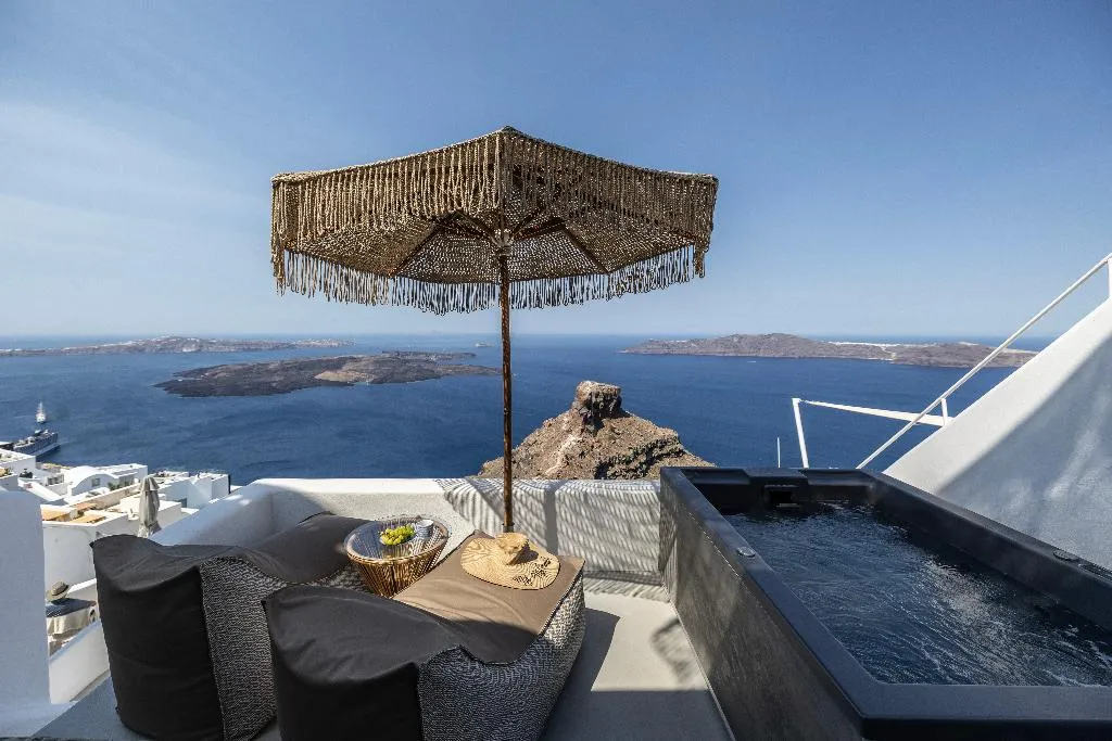 SUITE GRAND Room, El Verano Collection Santorini, Santorini