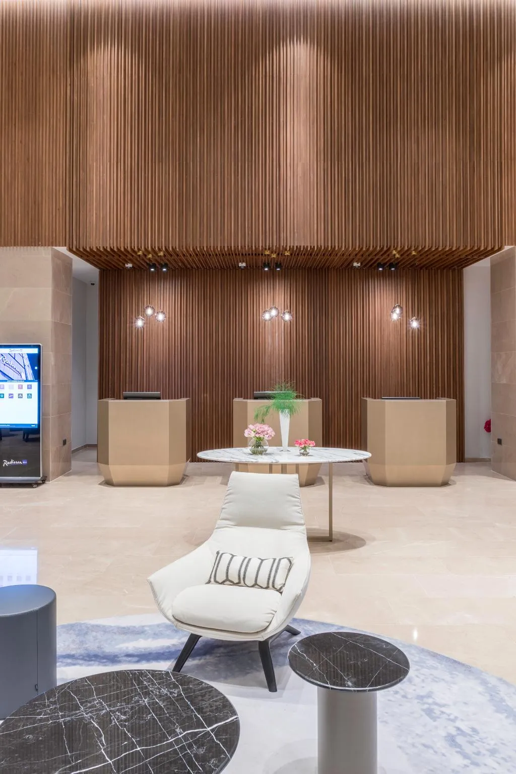 Lobby, Radisson Blu Hotel Larnaca, Cyprus