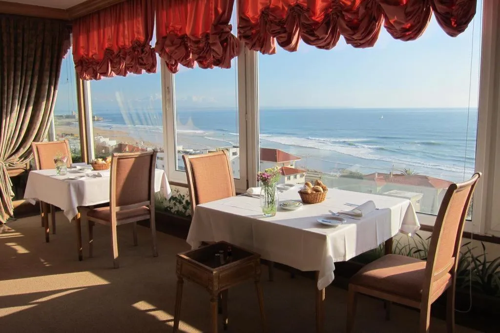 Restaurant, Carcavelos Beach Hotel, Lisbon