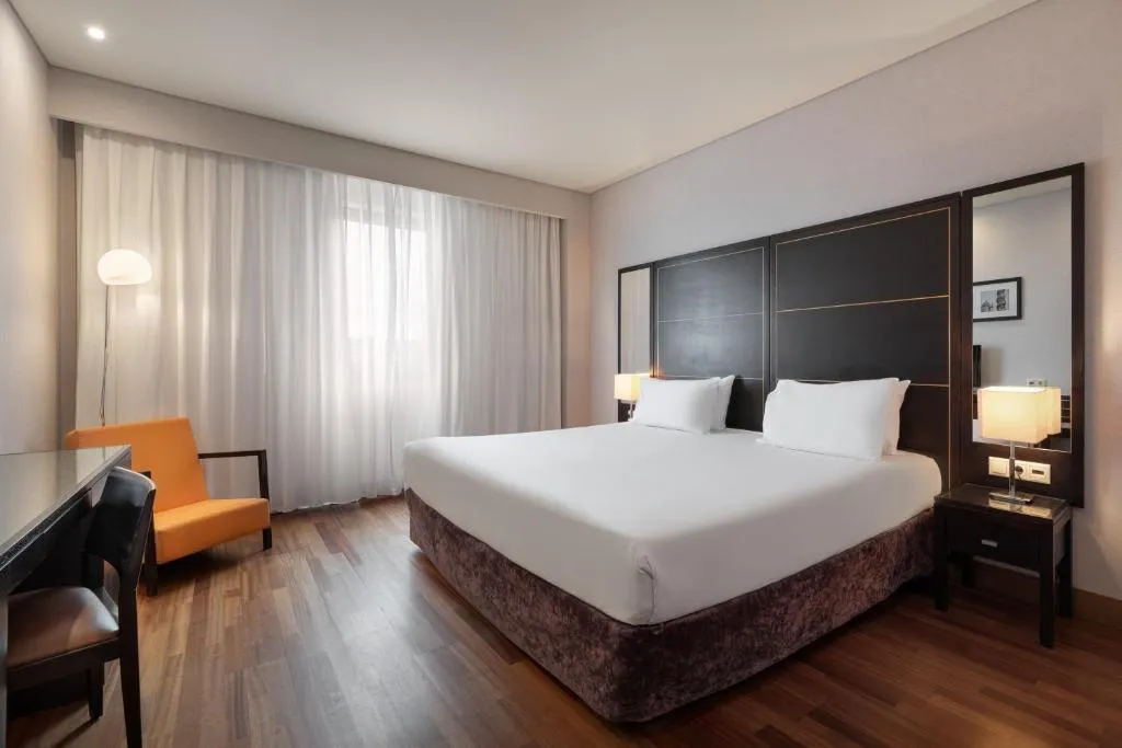 FAMILY ROOM STANDARD Room, Eurostars das Artes, Porto