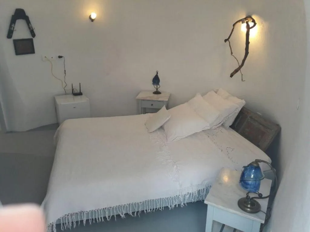 Room, Emmantina Houses, Santorini